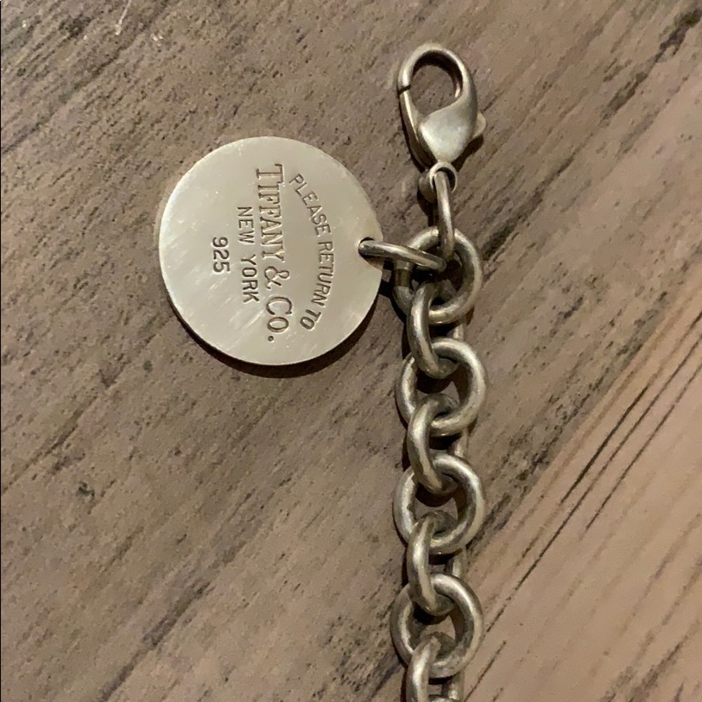 7.5” round Return to Tiffany Bracelet